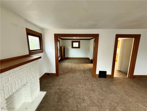 846 Lee Drive Akron OH 44305