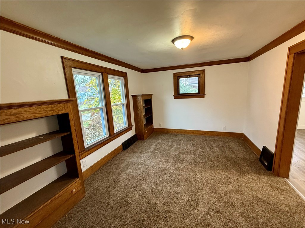 846 Lee Drive Akron OH 44305