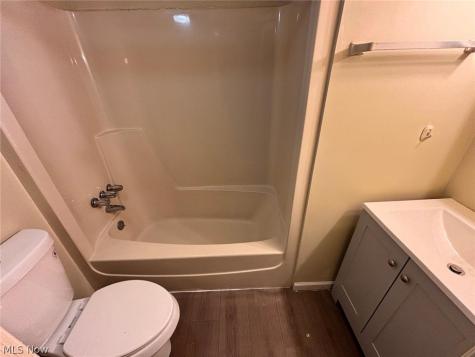 519 Crosby Street Akron OH 44302