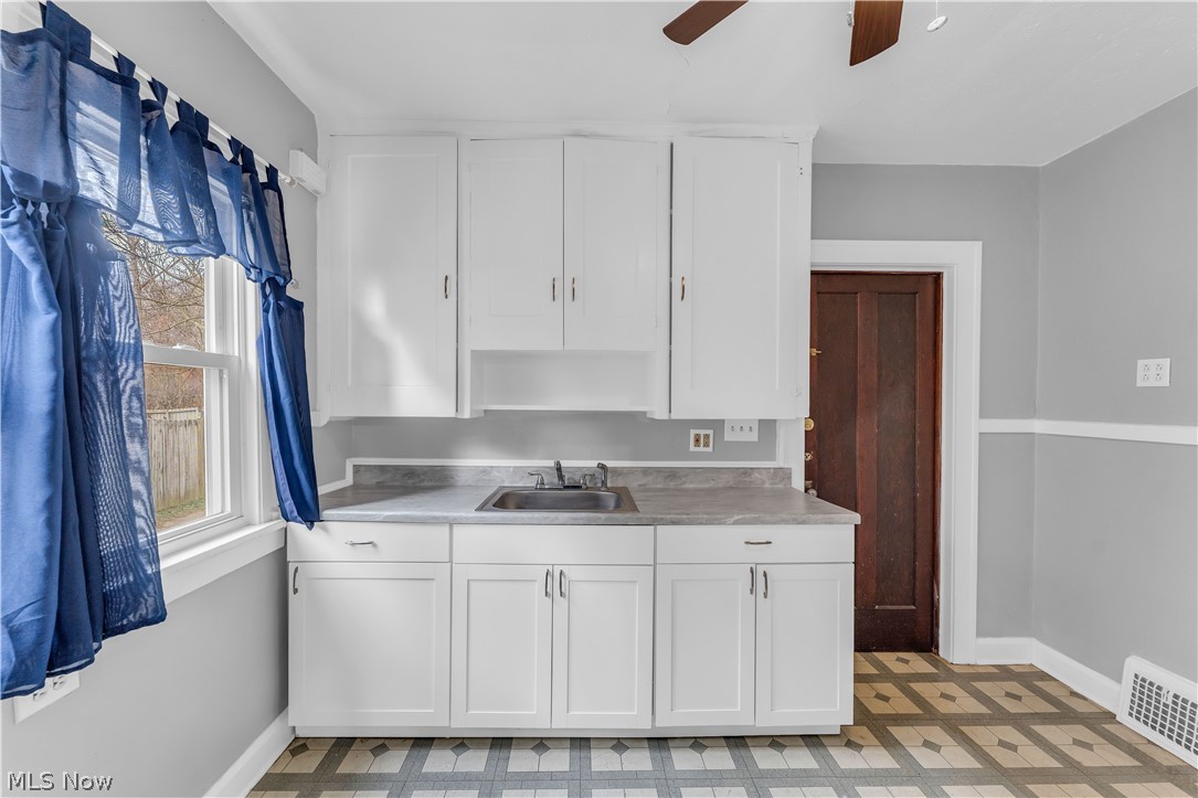 1042 Mozina Drive Cleveland OH 44119