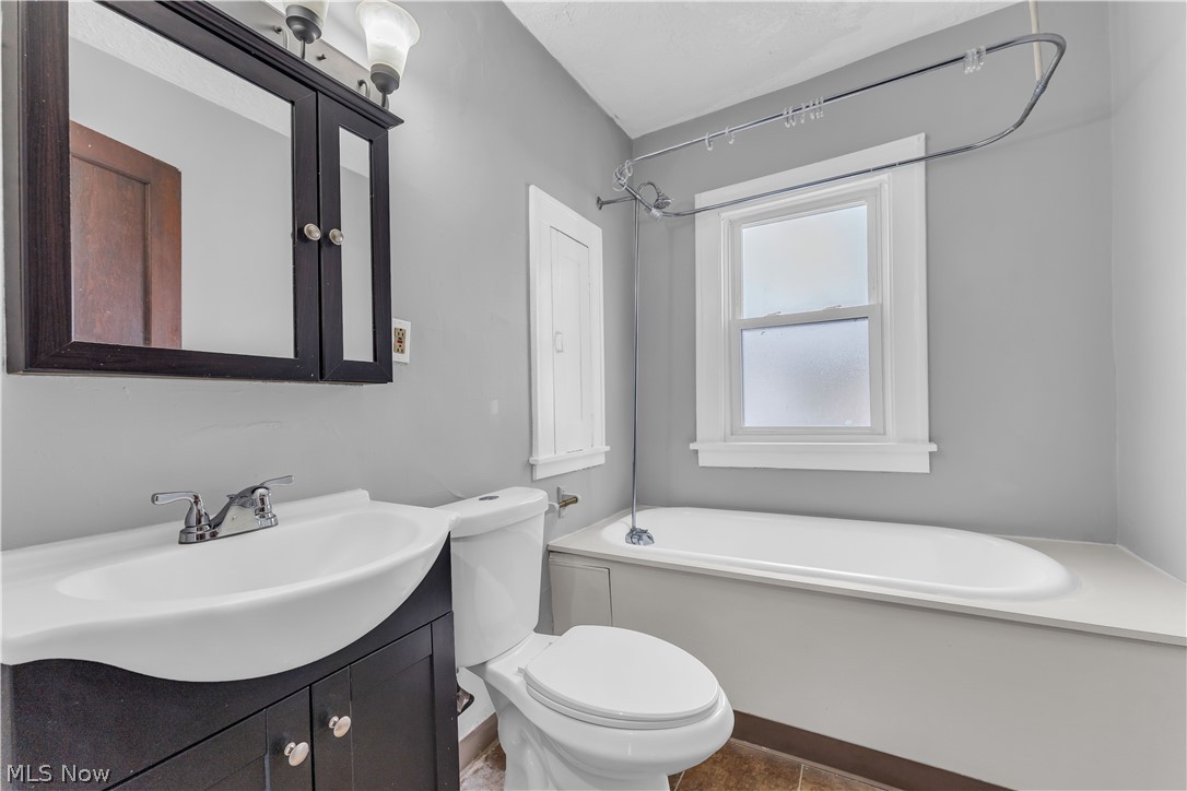1042 Mozina Drive Cleveland OH 44119