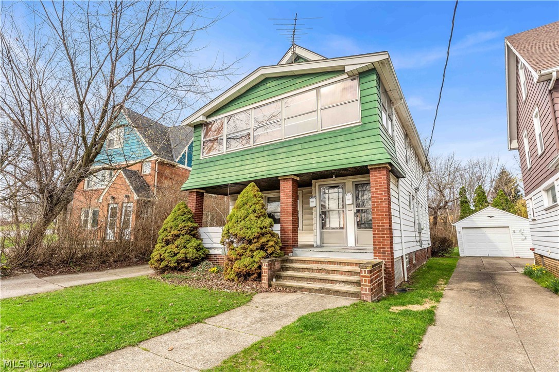 1042 Mozina Drive Cleveland OH 44119