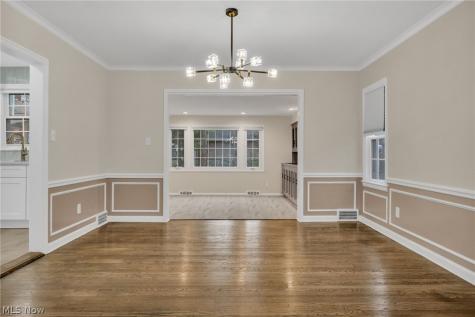 4182 Silsby Road University Heights OH 44118