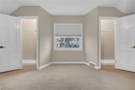 4182 Silsby Road University Heights OH 44118
