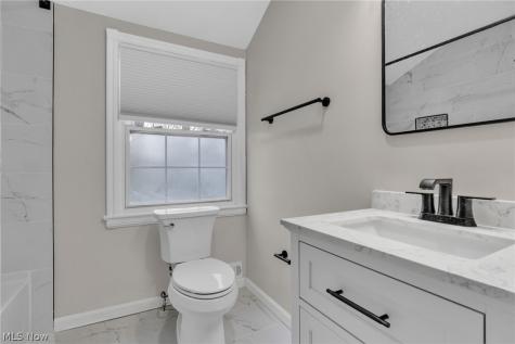 4182 Silsby Road University Heights OH 44118