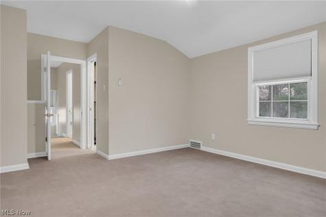4182 Silsby Road University Heights OH 44118