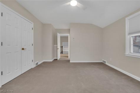 4182 Silsby Road University Heights OH 44118