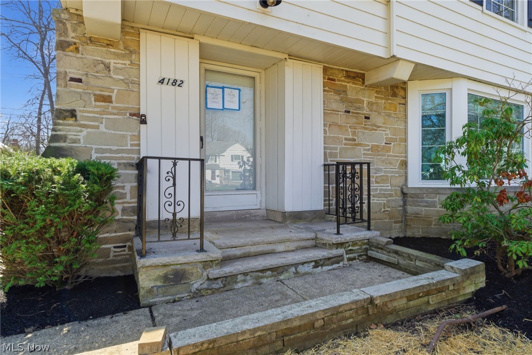 4182 Silsby Road University Heights OH 44118