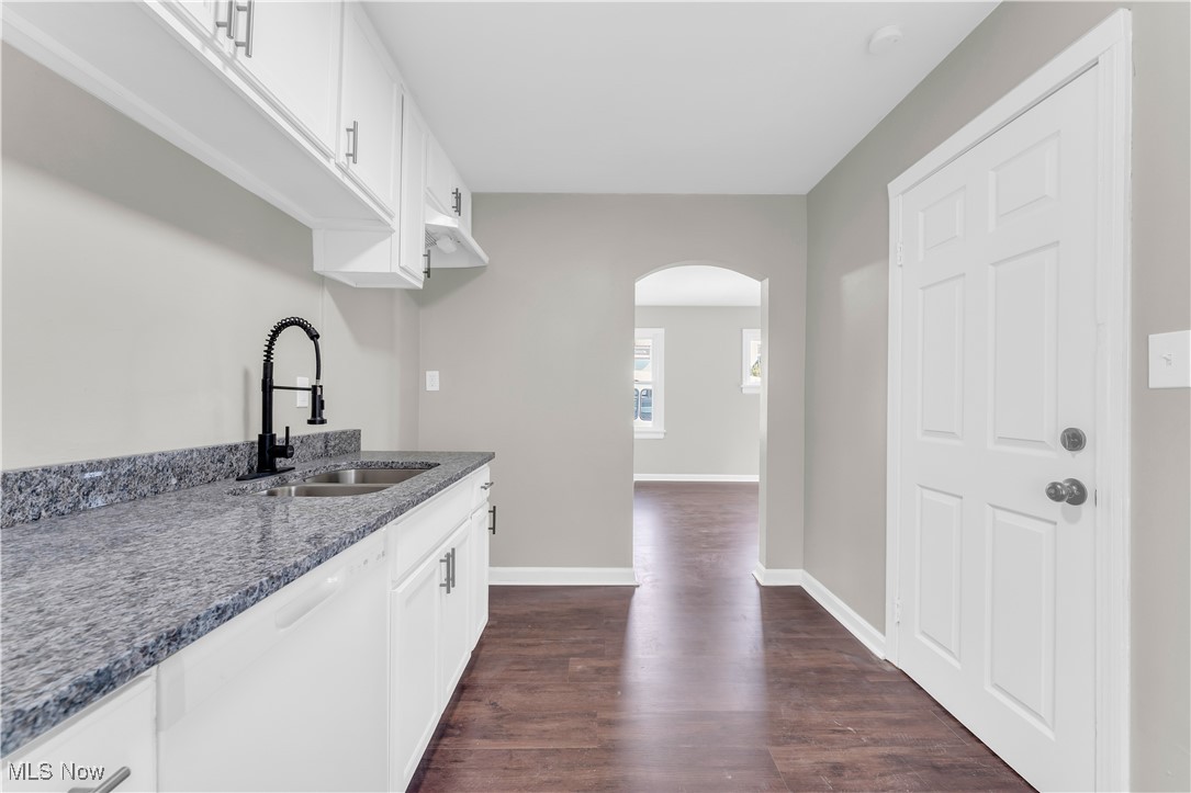 4646 E 147th Street Cleveland OH 44128