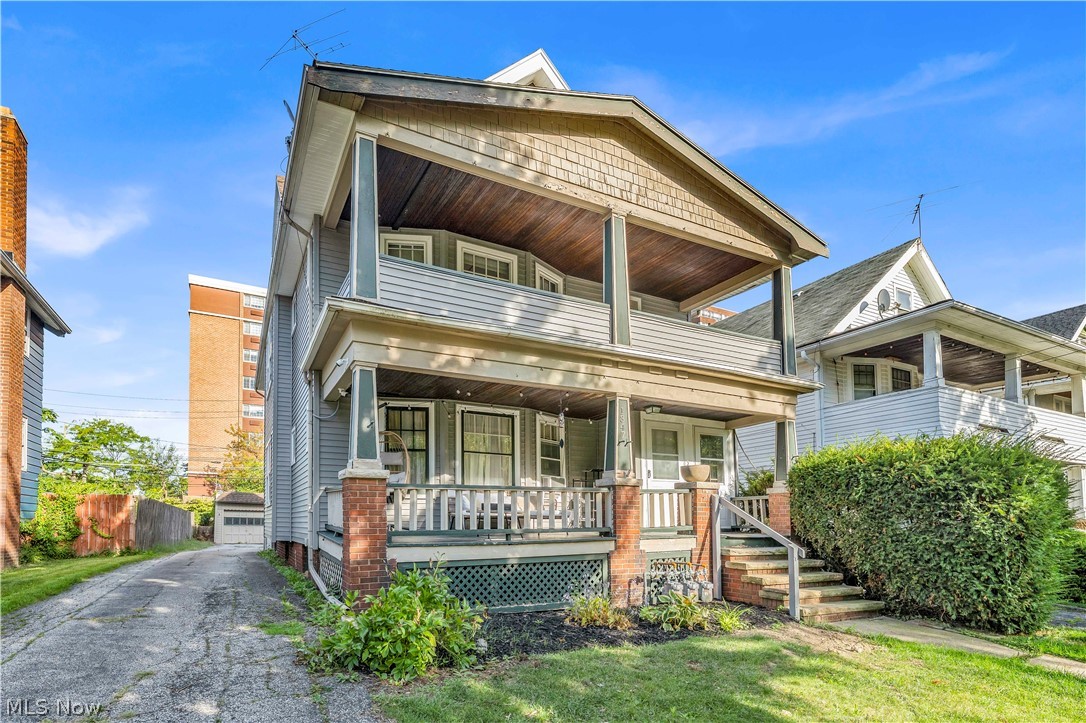 1347 Marlowe Avenue Lakewood OH 44107