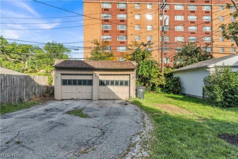 1347 Marlowe Avenue Lakewood OH 44107
