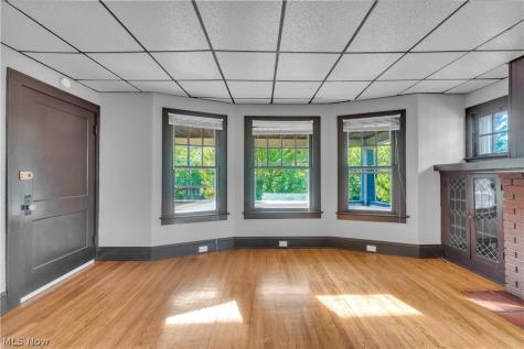 1347 Marlowe Avenue Lakewood OH 44107