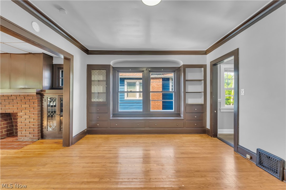 1347 Marlowe Avenue Lakewood OH 44107