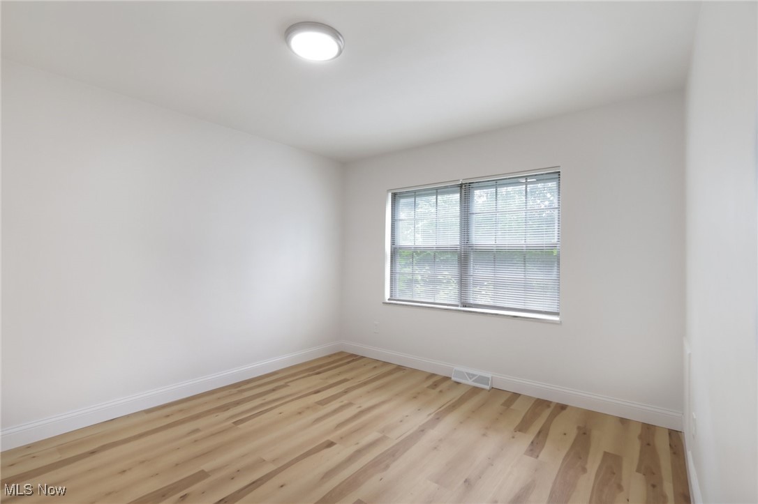 3279 Warrensville Center Road Shaker Heights OH 44122