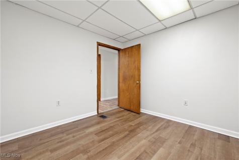 1063 W 21st Street Lorain OH 44052