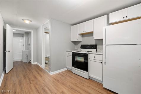 1063 W 21st Street Lorain OH 44052