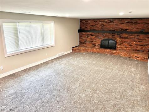 704 Echo Drive Gates Mills OH 44040