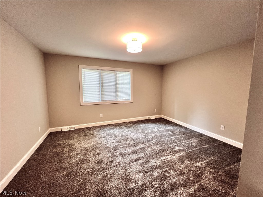 704 Echo Drive Gates Mills OH 44040