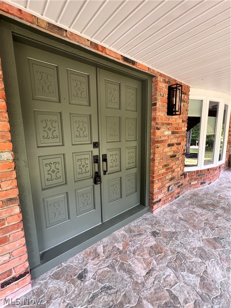 704 Echo Drive Gates Mills OH 44040