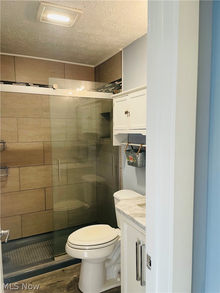 6000 Nob Hill Drive Chagrin Falls OH 44022