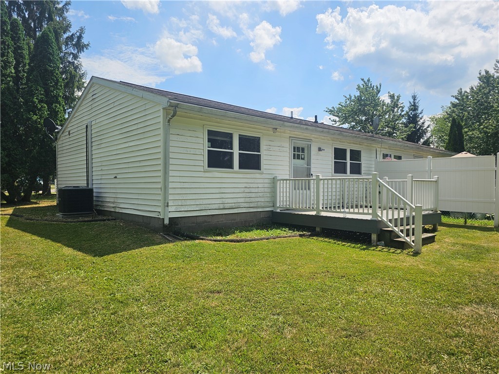 14742 Hillcrest Avenue Middlefield OH 44062