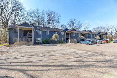 1898 Springfield Lake Boulevard Akron OH 44312