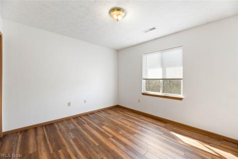 1898 Springfield Lake Boulevard Akron OH 44312