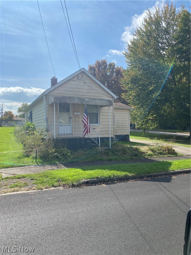 665 Devitt Avenue Campbell OH 44405