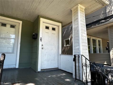 919 Nathaniel Road Cleveland OH 44110