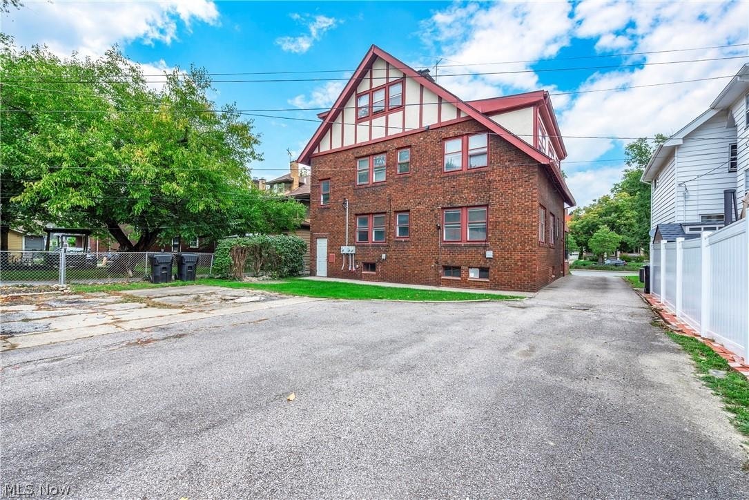 10509 Clifton Boulevard Cleveland OH 44102