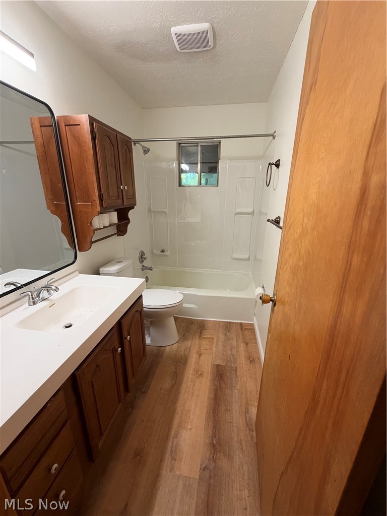 2854 Long Road Akron OH 44312