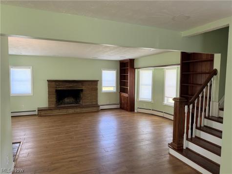 145 State Road Hinckley OH 44233
