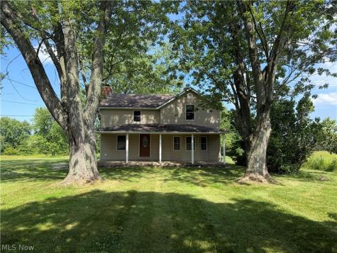 145 State Road Hinckley OH 44233