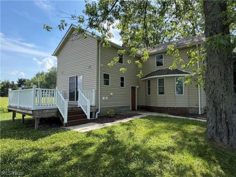 145 State Road Hinckley OH 44233
