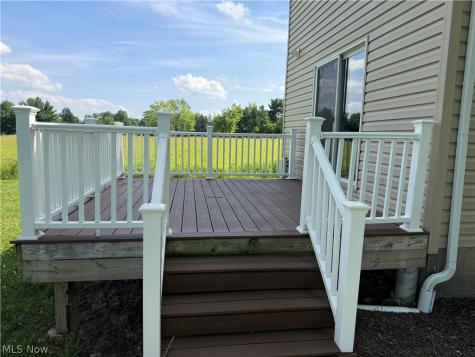 145 State Road Hinckley OH 44233