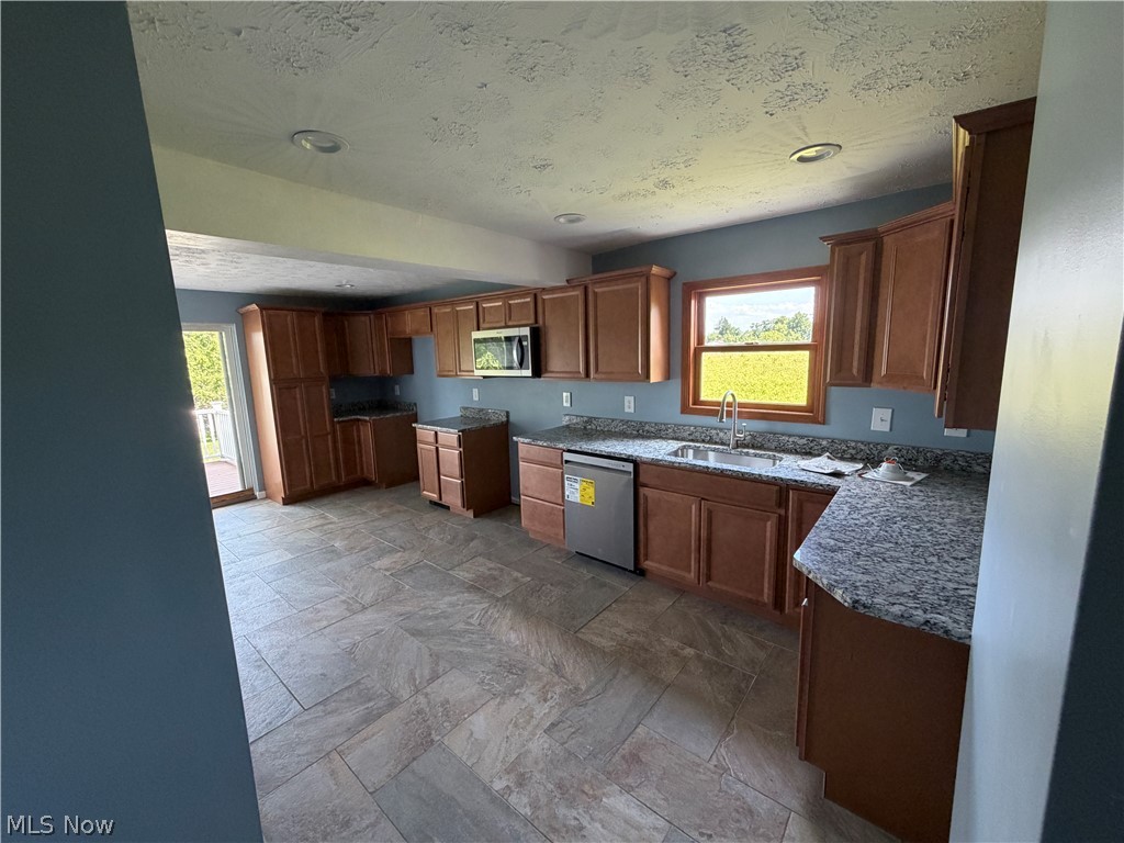 145 State Road Hinckley OH 44233