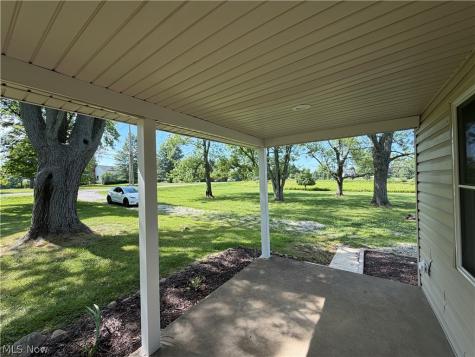 145 State Road Hinckley OH 44233