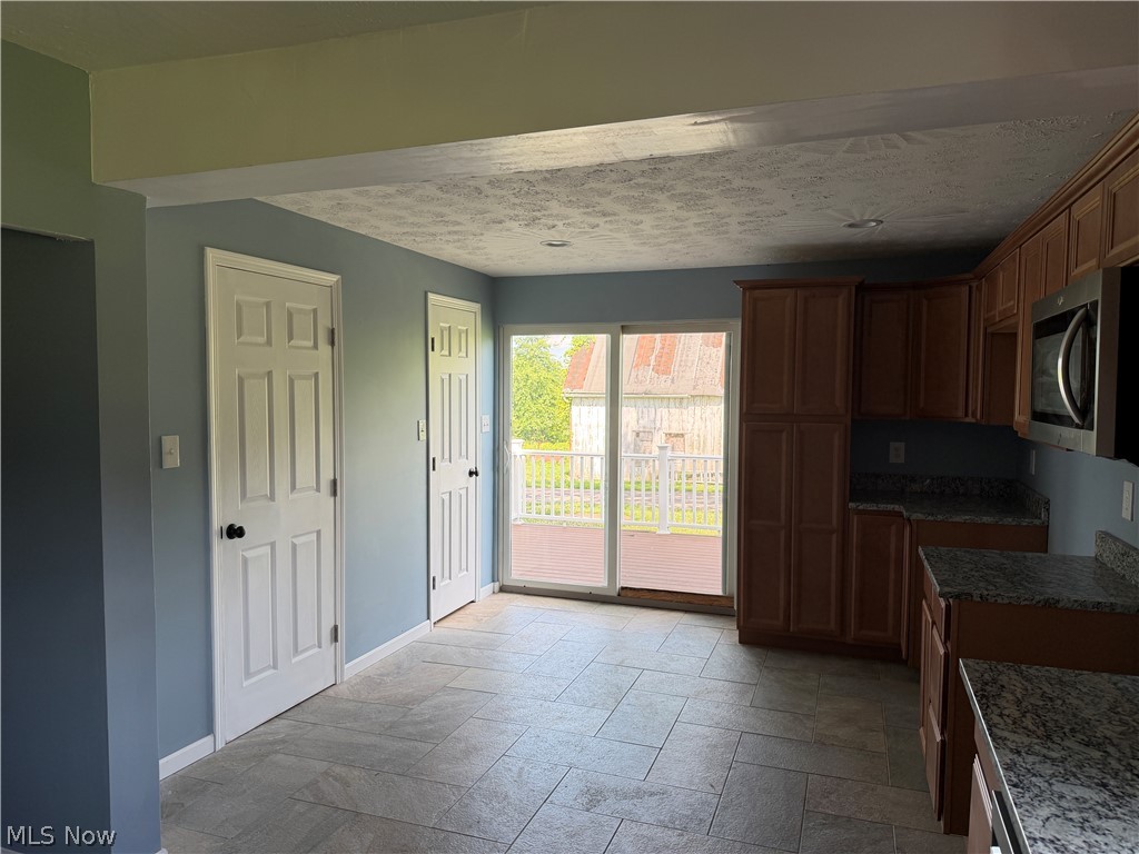 145 State Road Hinckley OH 44233