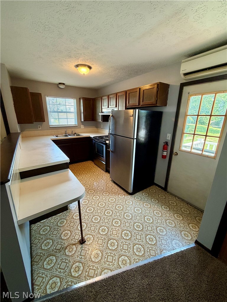 1152 S Lincoln Avenue Salem OH 44460