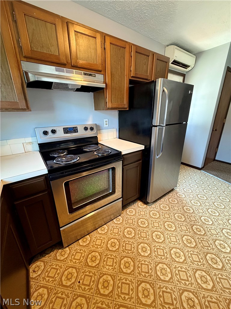 1152 S Lincoln Avenue Salem OH 44460