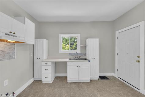 4314 Archwood Avenue Cleveland OH 44109