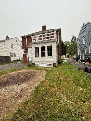 3830 Berkeley Road Cleveland Heights OH 44118