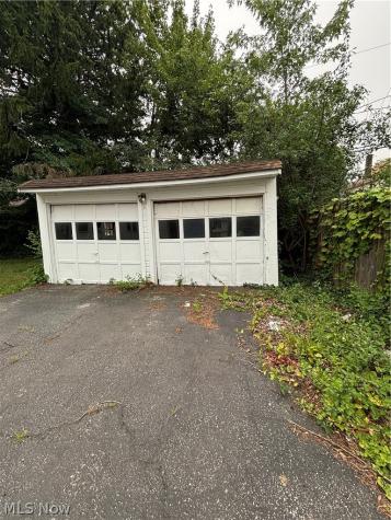 3830 Berkeley Road Cleveland Heights OH 44118