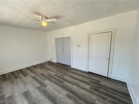 2232 W 103rd Street Cleveland OH 44102
