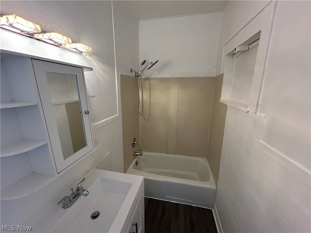 2232 W 103rd Street Cleveland OH 44102