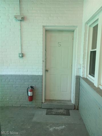 2232 W 103rd Street Cleveland OH 44102