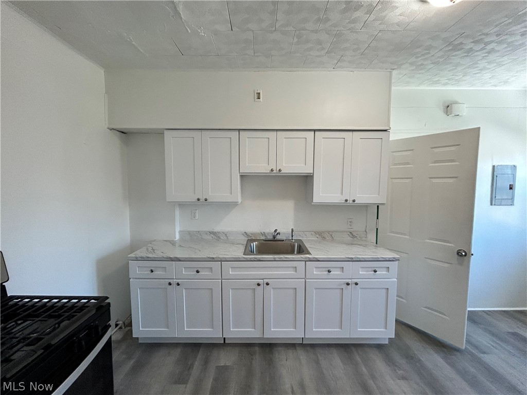 2232 W 103rd Street Cleveland OH 44102