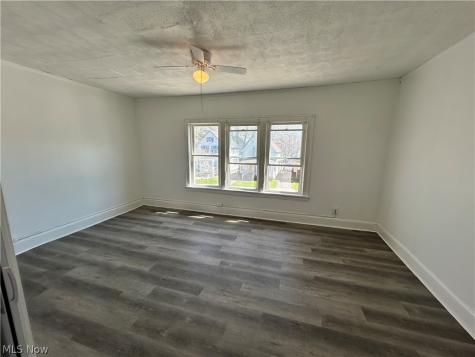2232 W 103rd Street Cleveland OH 44102