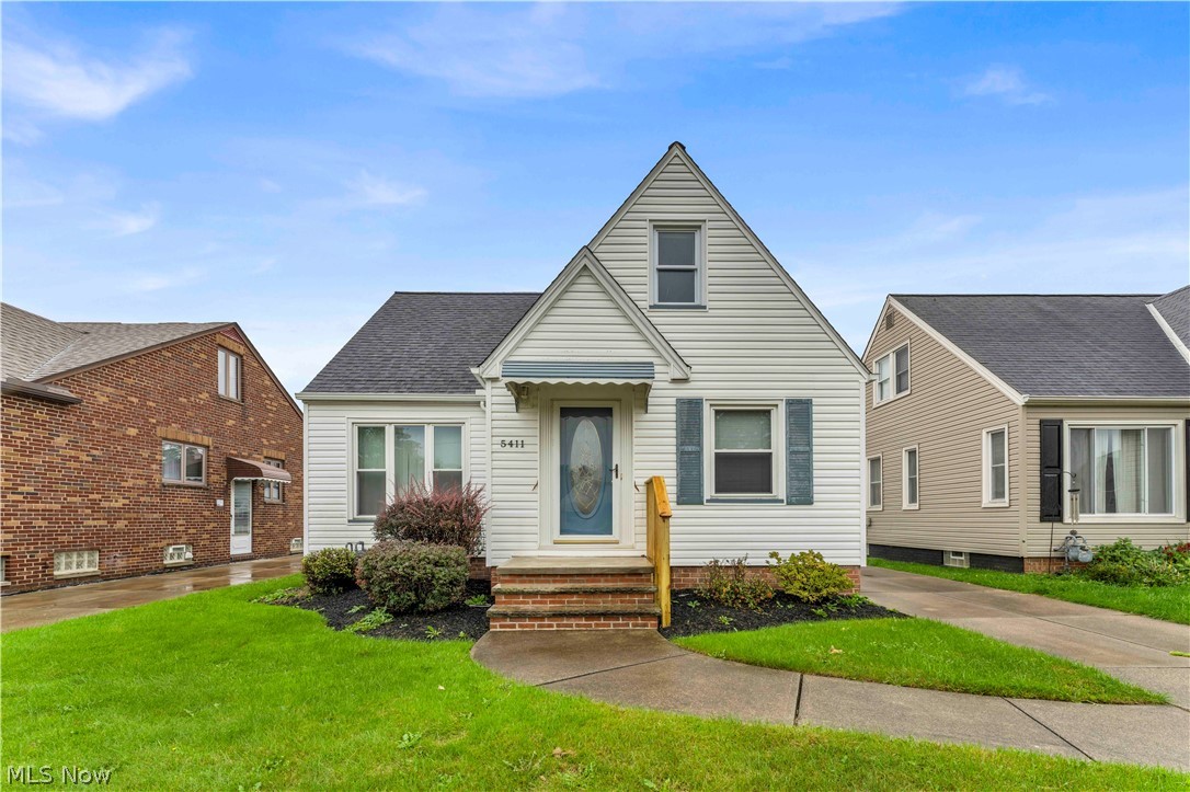 5411 Forest Avenue Parma OH 44129