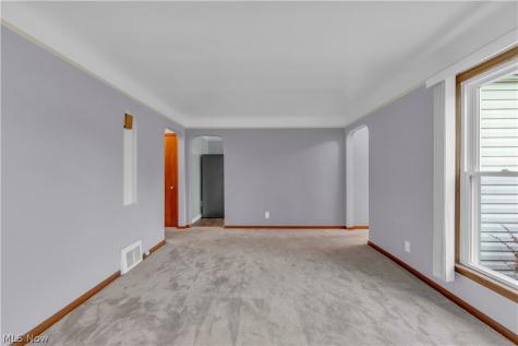 5411 Forest Avenue Parma OH 44129